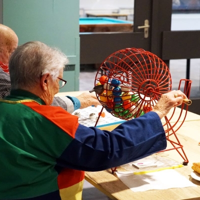 De ballen rollen ook bij Carnavalsbingo