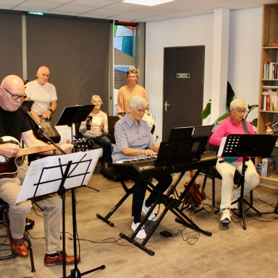 20251010 muziekgroepretired - 