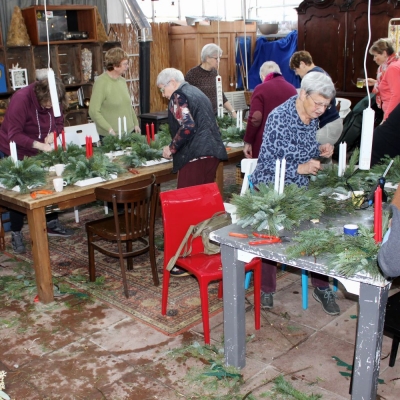 Veel belangstelling voor bloemschikken Kerst