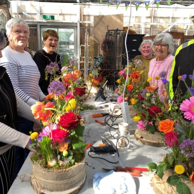 Workshop levert kleurrijke paasdecoraties op