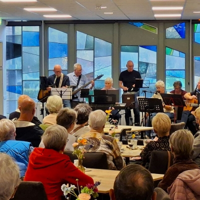 Muziekmiddag 'Retired' druk bezocht